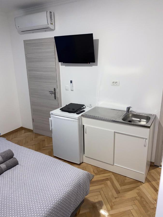 Apartment & Rooms - Marina Ploce  Exteriér fotografie