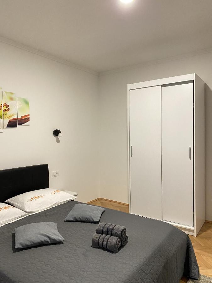 Apartment & Rooms - Marina Ploce  Exteriér fotografie